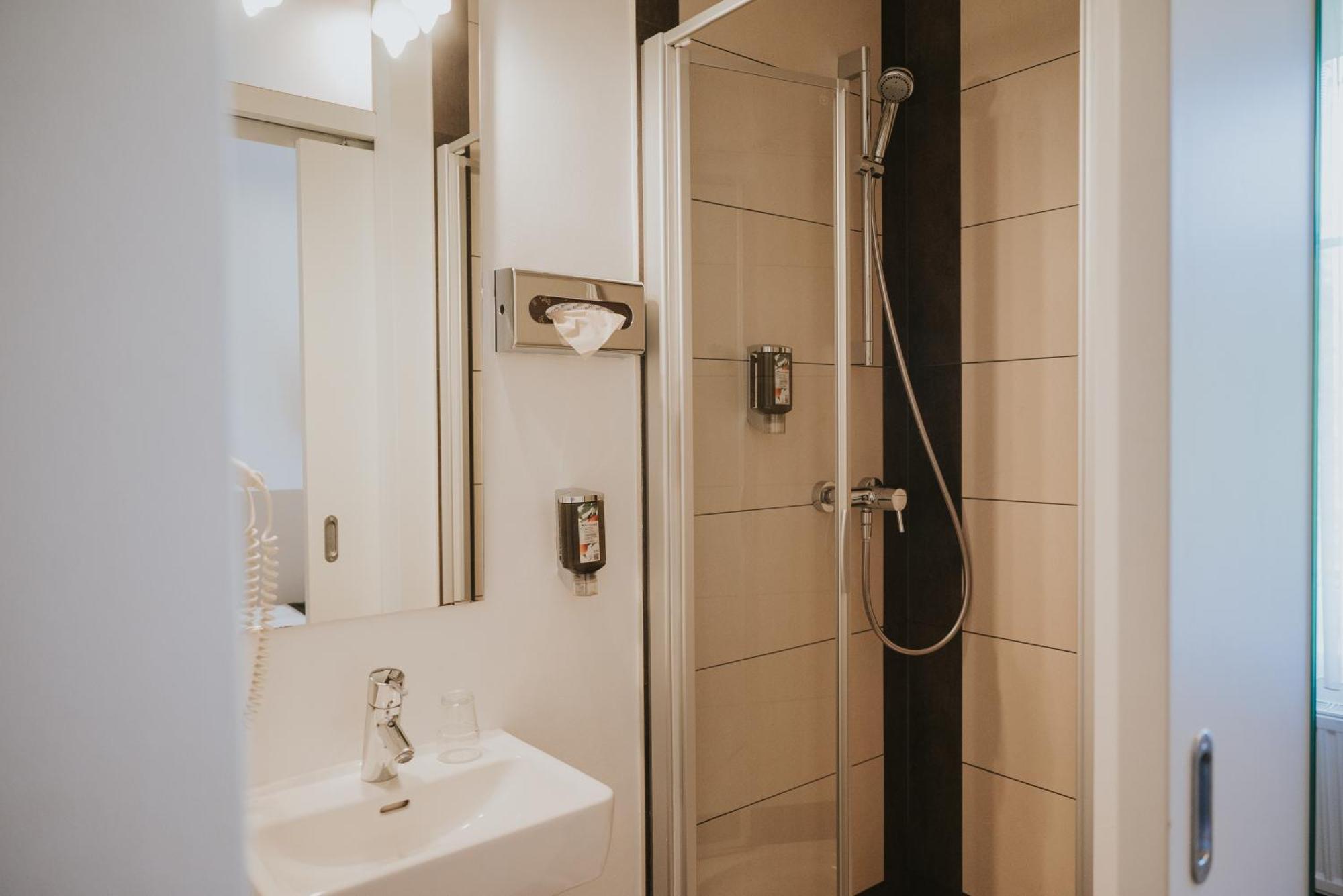 Boutiquehotel Stadthalle Hotel Vienna
